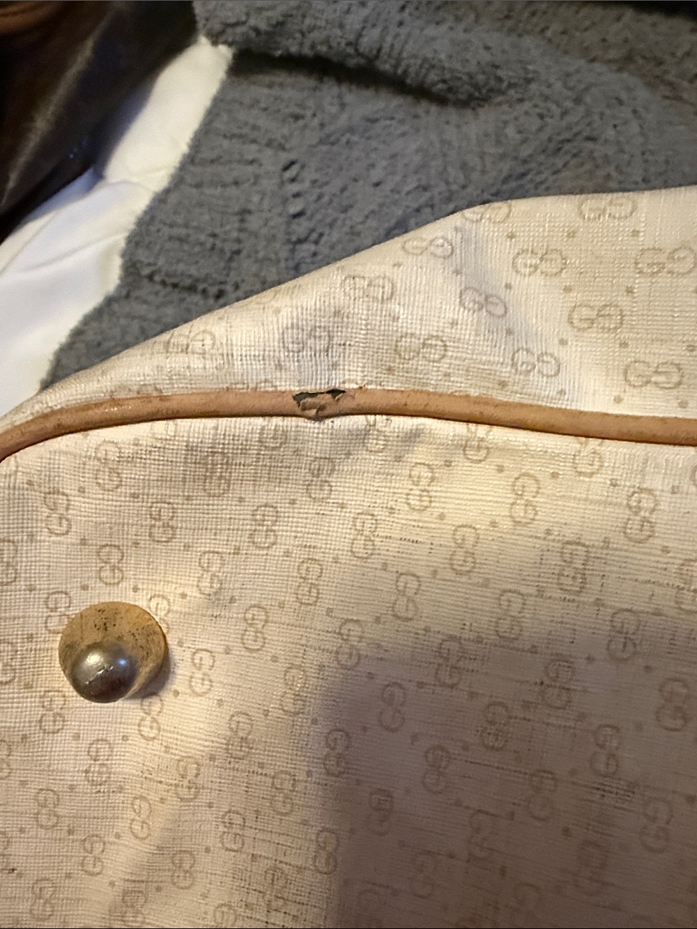 Gucci AUTHENTIC Vintage Micro GG Cream Monogram Duffle Bag. Please see all pics - Picture 13 of 15